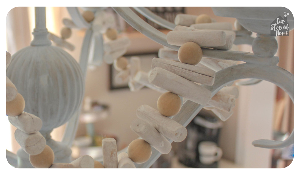 chalk-painted-lamp-and-light