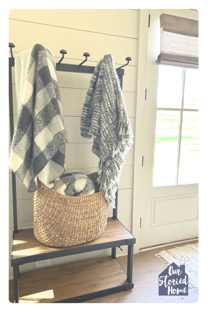 blankets-as-decor