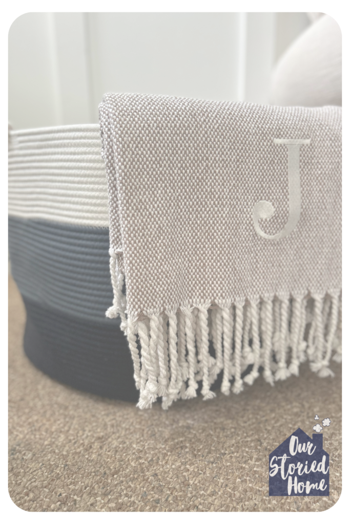 cozy-blankets-for-decor
